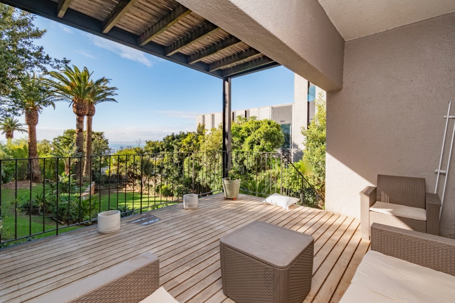 To Let 4 Bedroom Property for Rent in Oranjezicht Western Cape